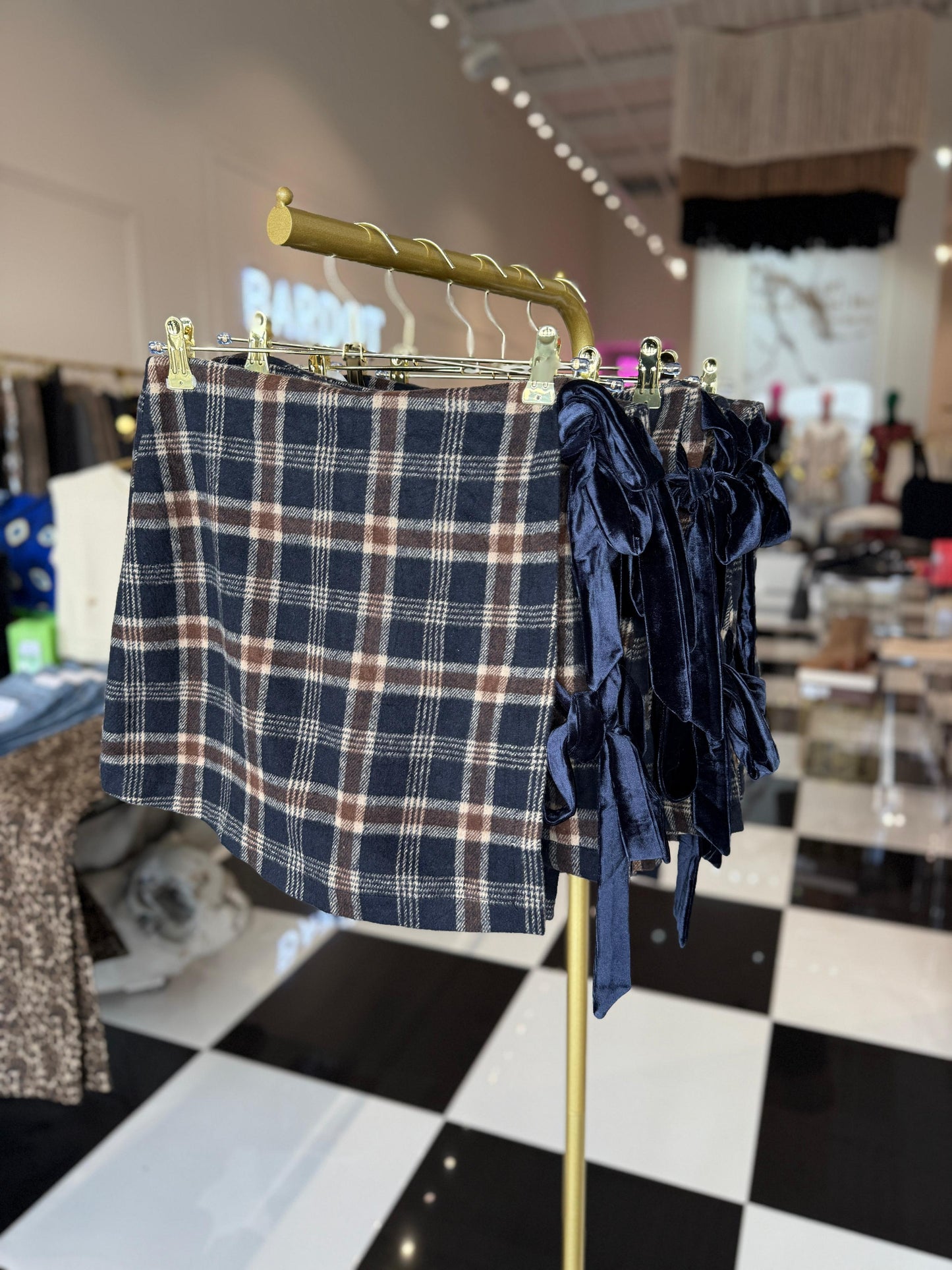 PLAID PATTERN WRAP SKIRT