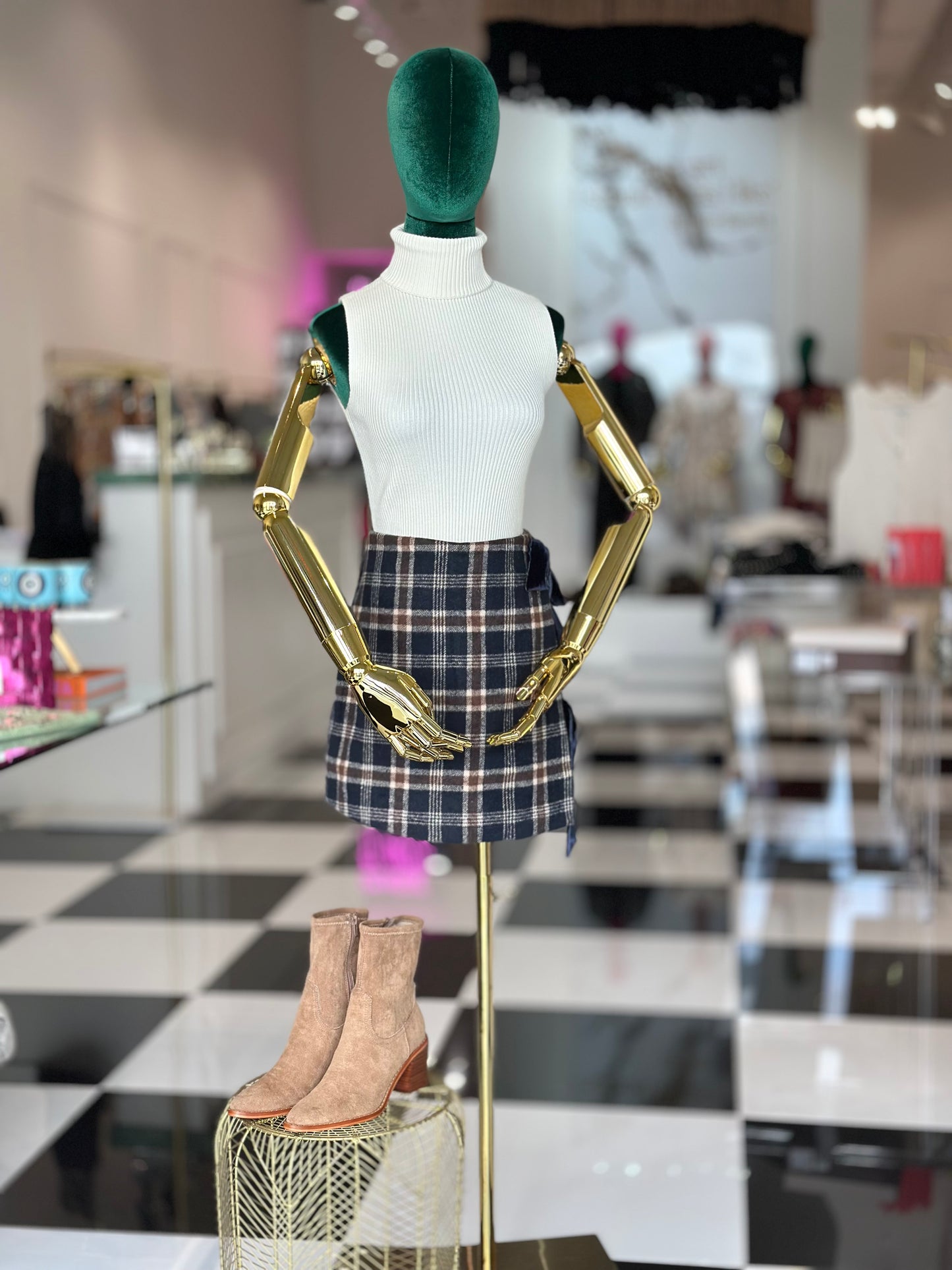 PLAID PATTERN WRAP SKIRT