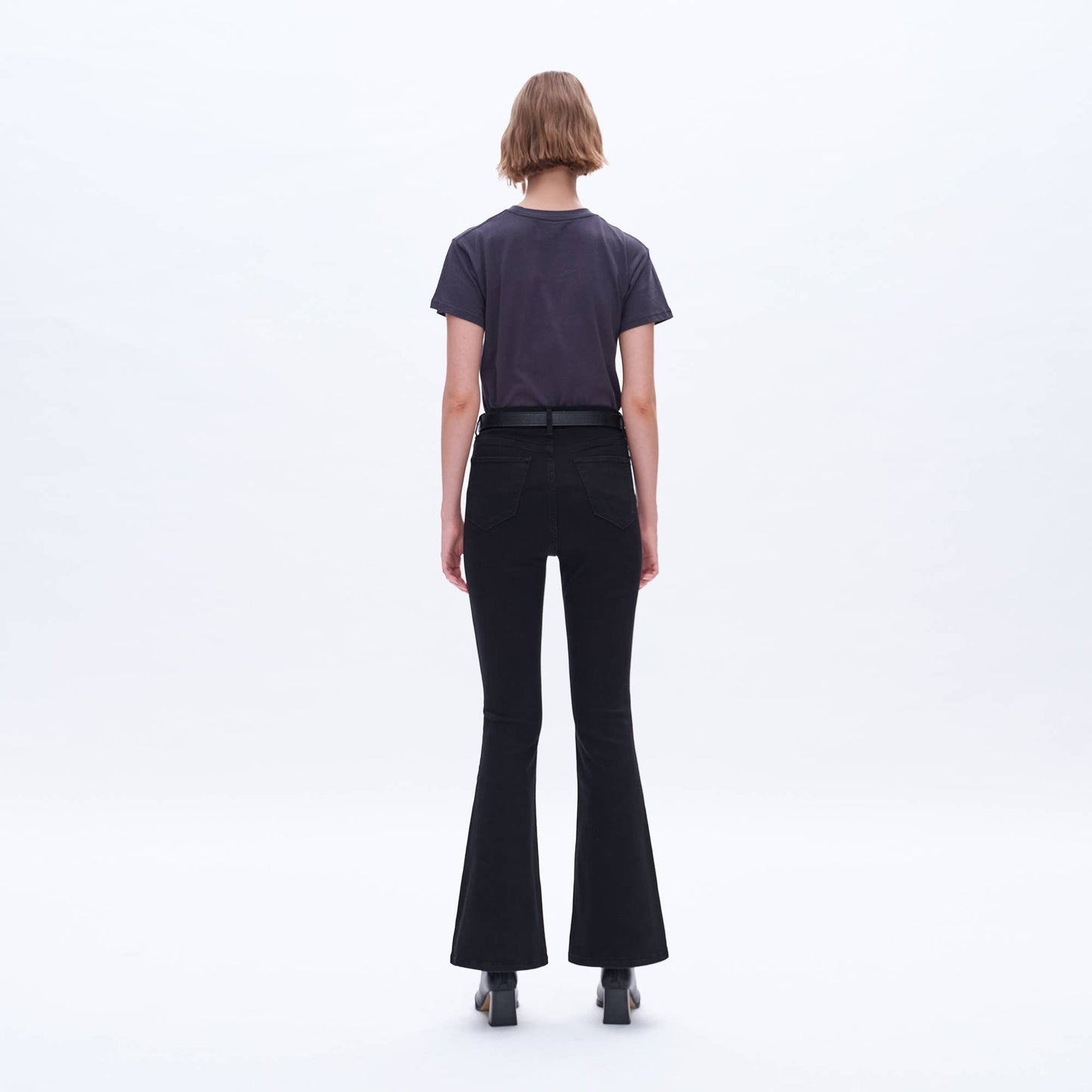 HIGH RISE FLARE JEANS WITH FINISHED HEM