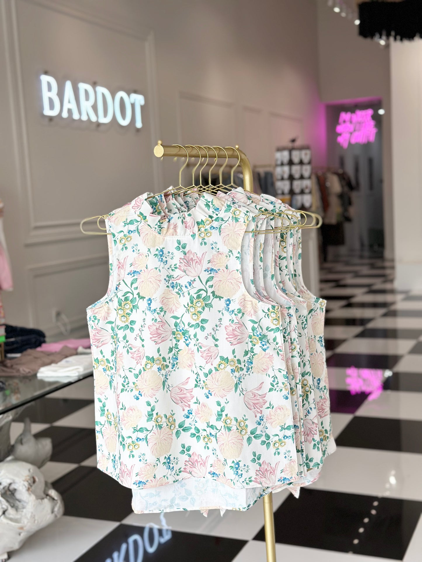 Roberta ruffle top