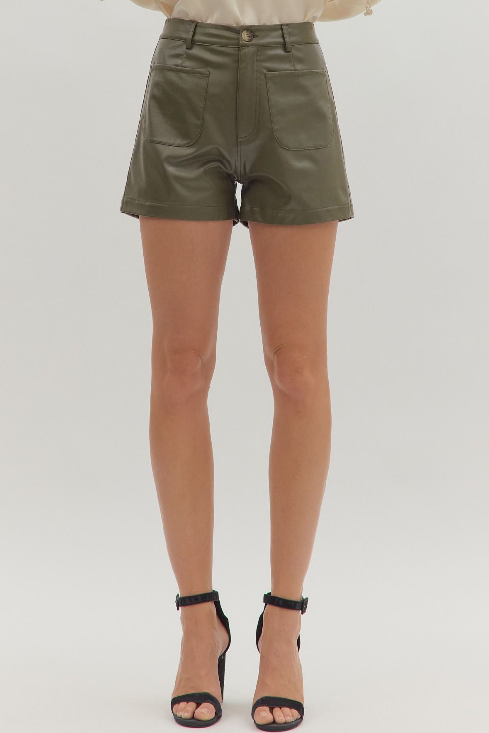 Yara olive shorts