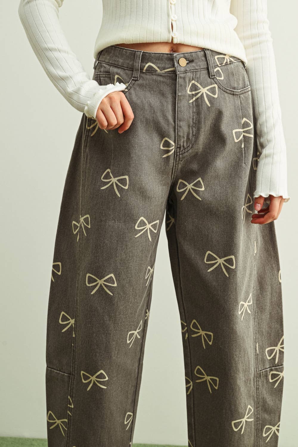 EVE BOW PRINTED BARREL PANTS