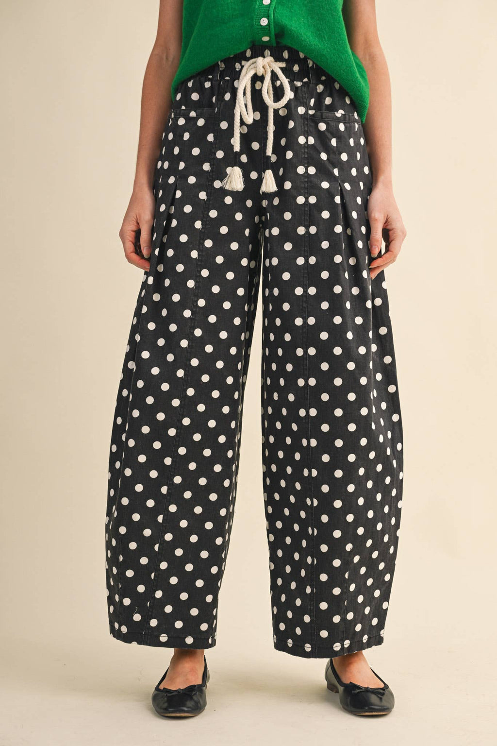 ALLEGRA POLKA DOT PLEATED BARREL PANTS