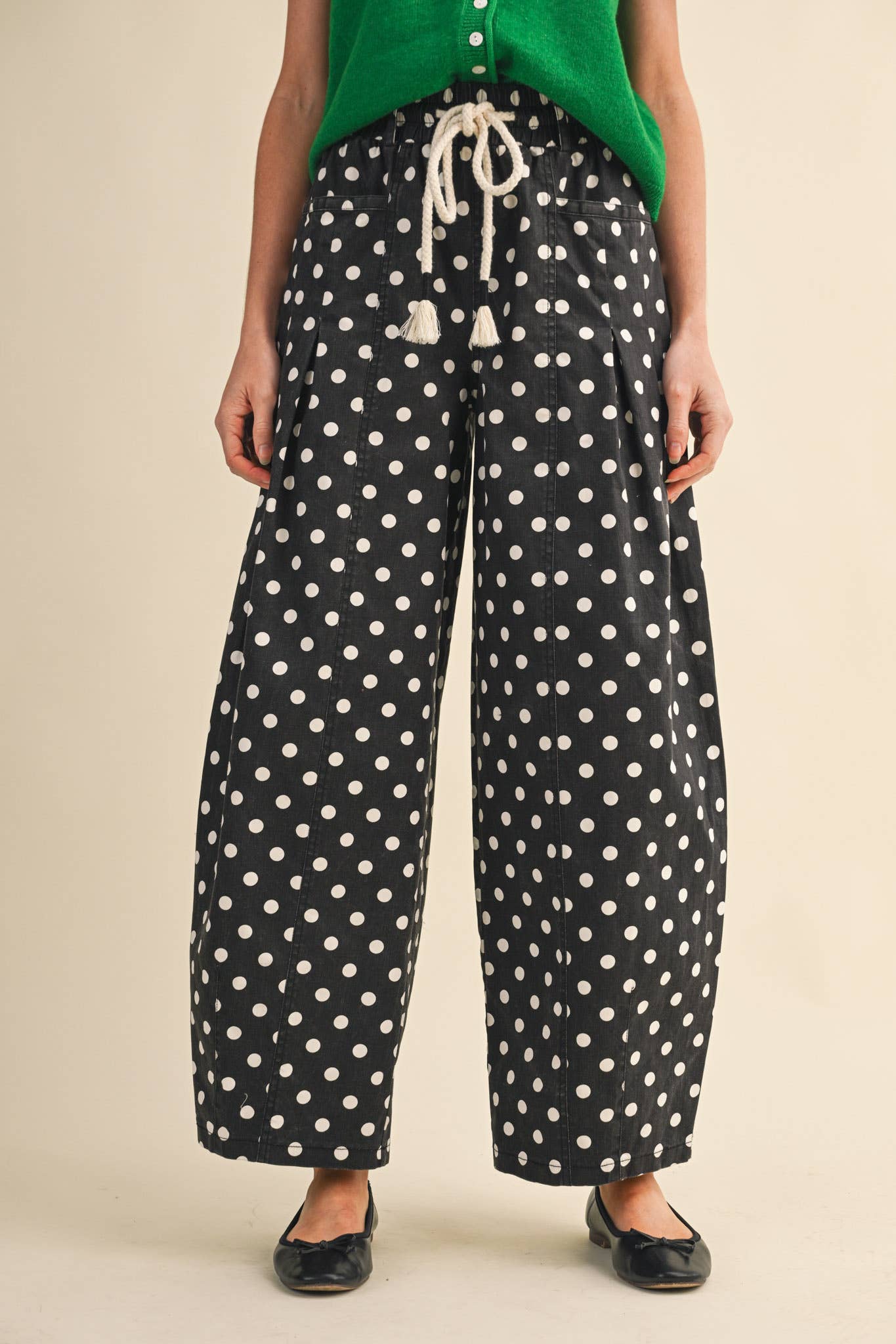 ALLEGRA POLKA DOT PLEATED BARREL PANTS