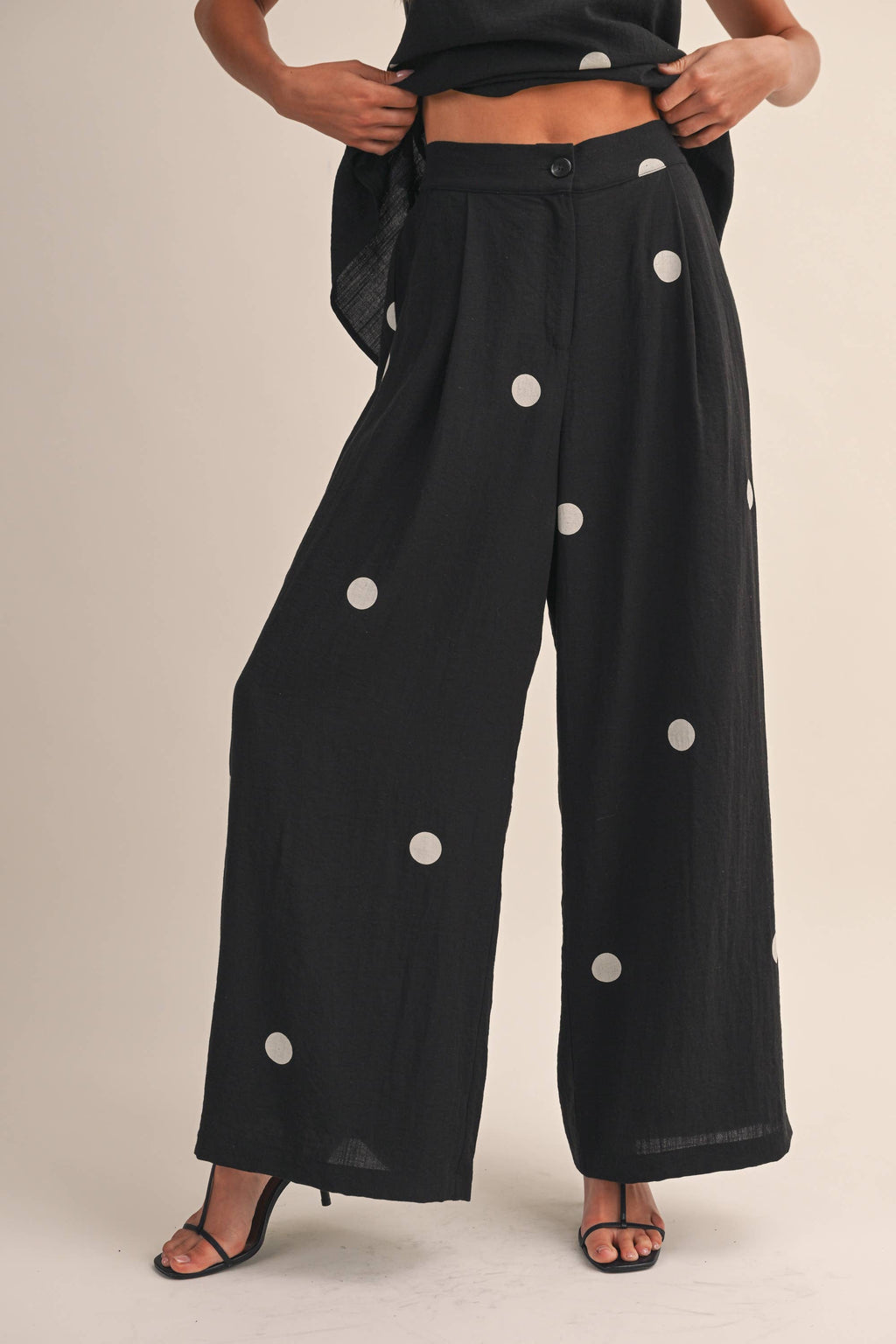 Maya polka dot set