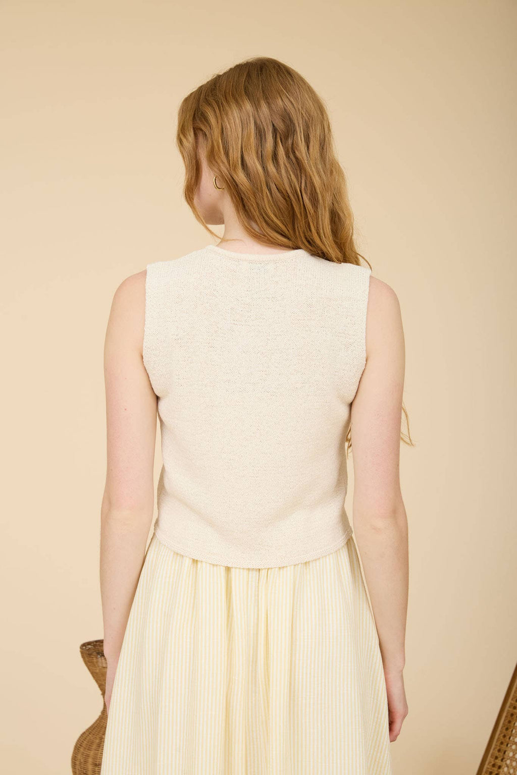 RAW EDGE FRONT TIE SLEEVELESS KNIT CARDIGAN