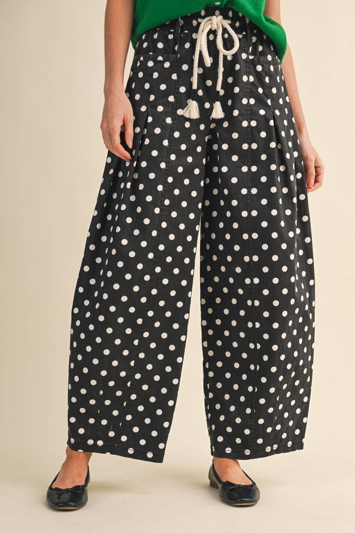 ALLEGRA POLKA DOT PLEATED BARREL PANTS