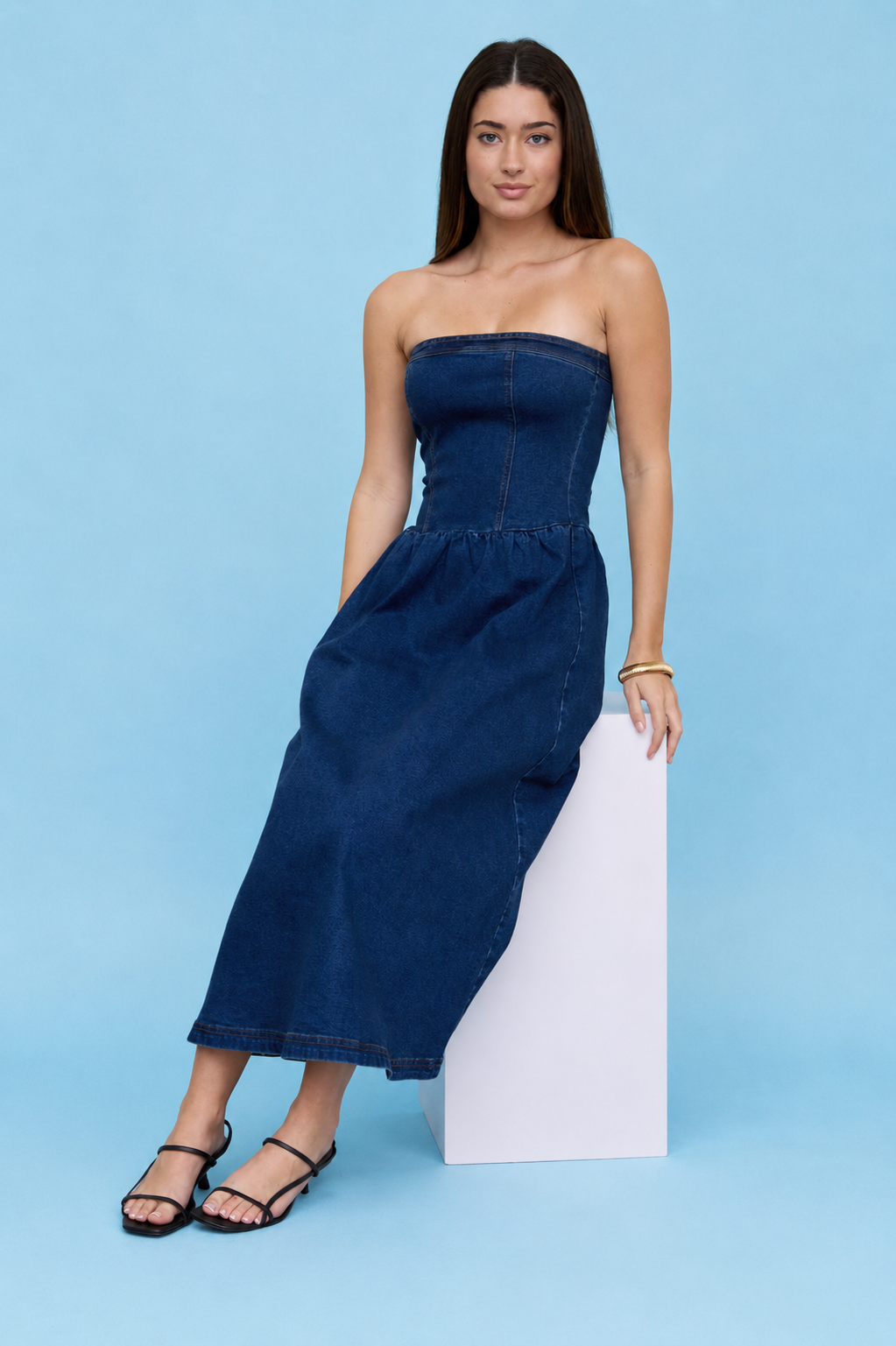 STRAPLESS DENIM MIDI DRESS