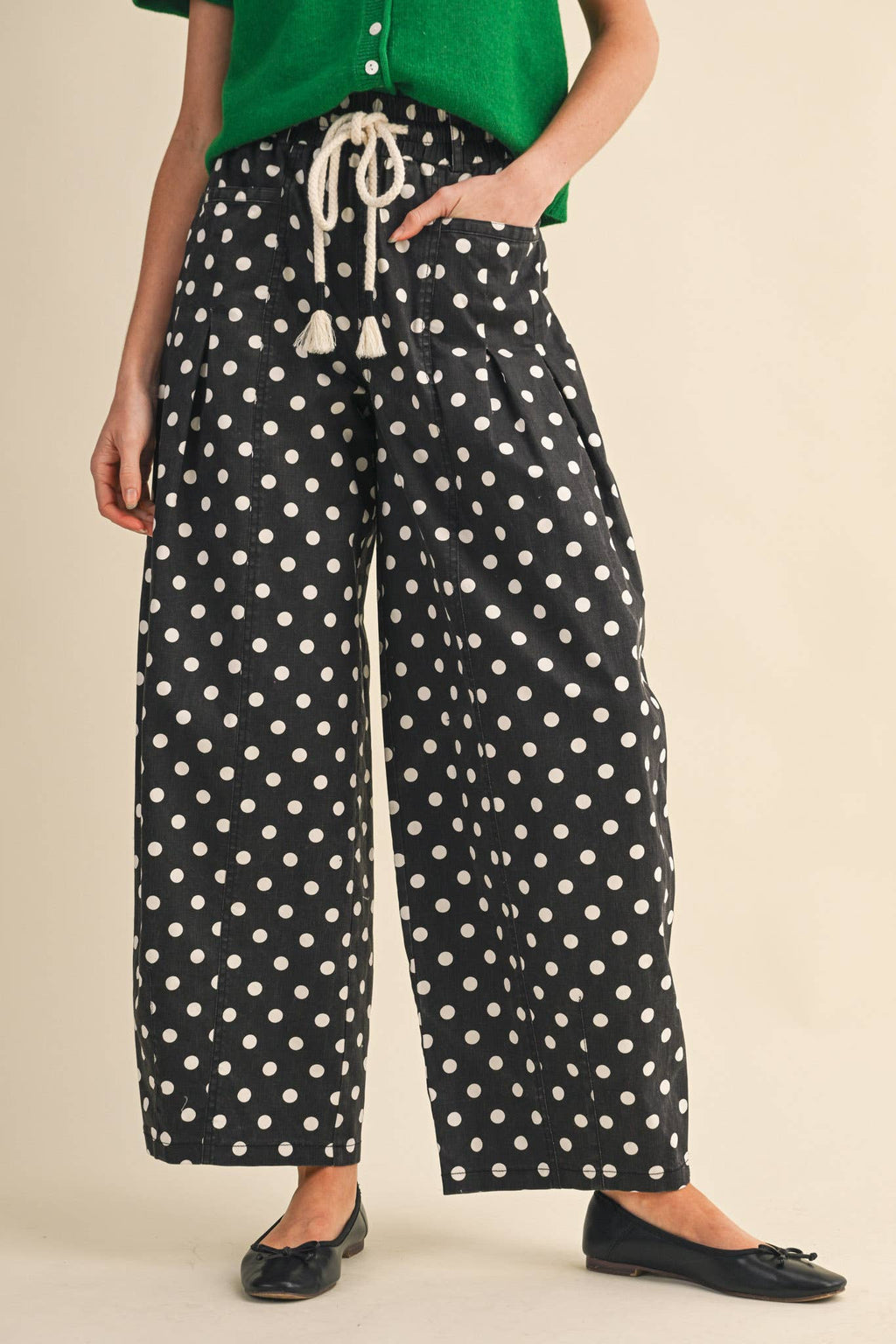 ALLEGRA POLKA DOT PLEATED BARREL PANTS