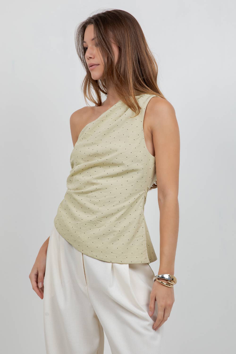 ILLY ONE SHOULDER POLKA DOT TOP