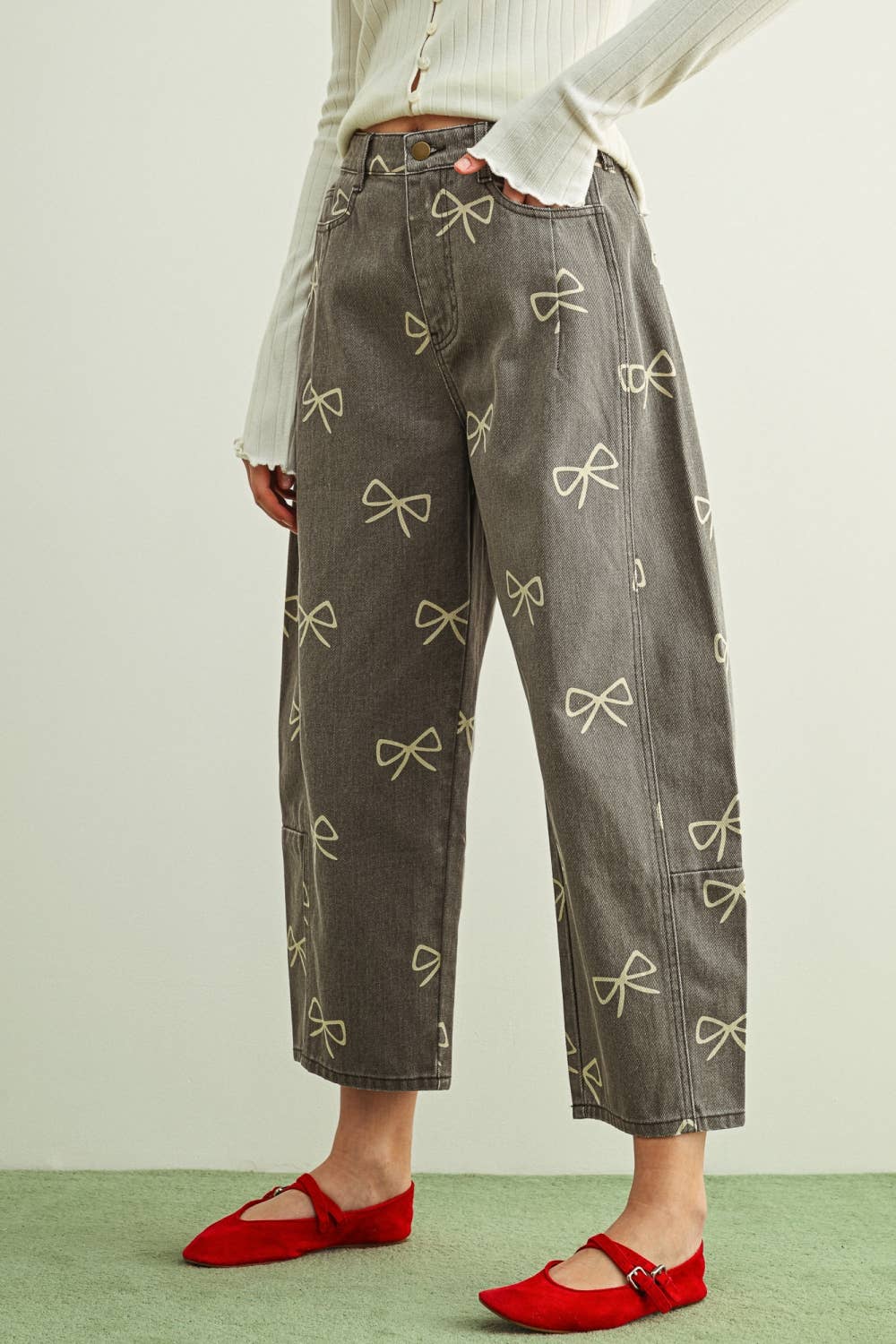 EVE BOW PRINTED BARREL PANTS