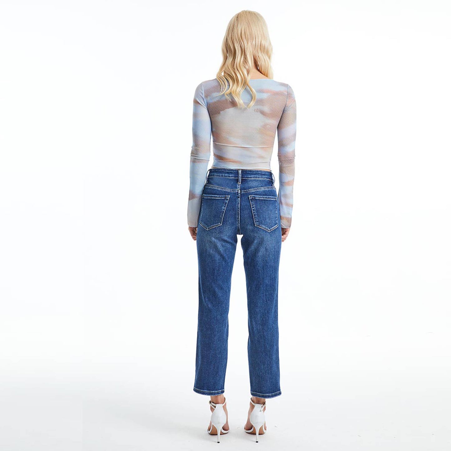 MID RISE CROP STRAIGHT JEANS WITH FINISHED HEM