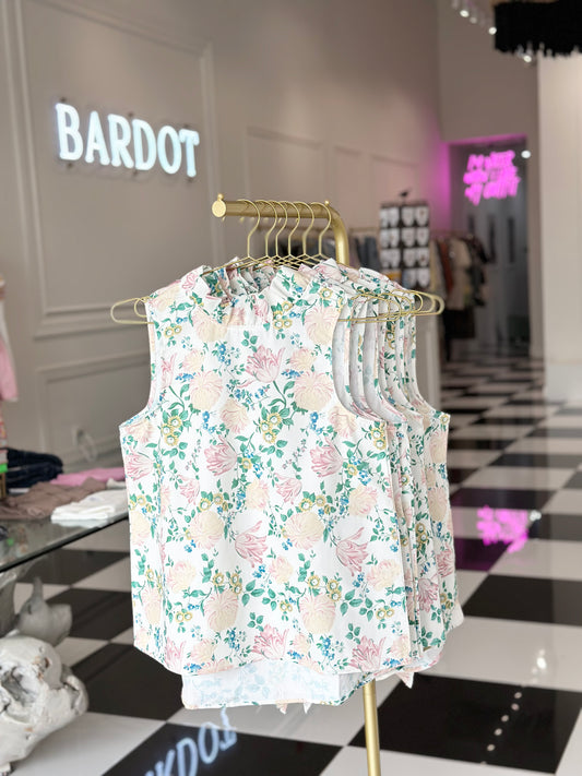 Roberta ruffle top