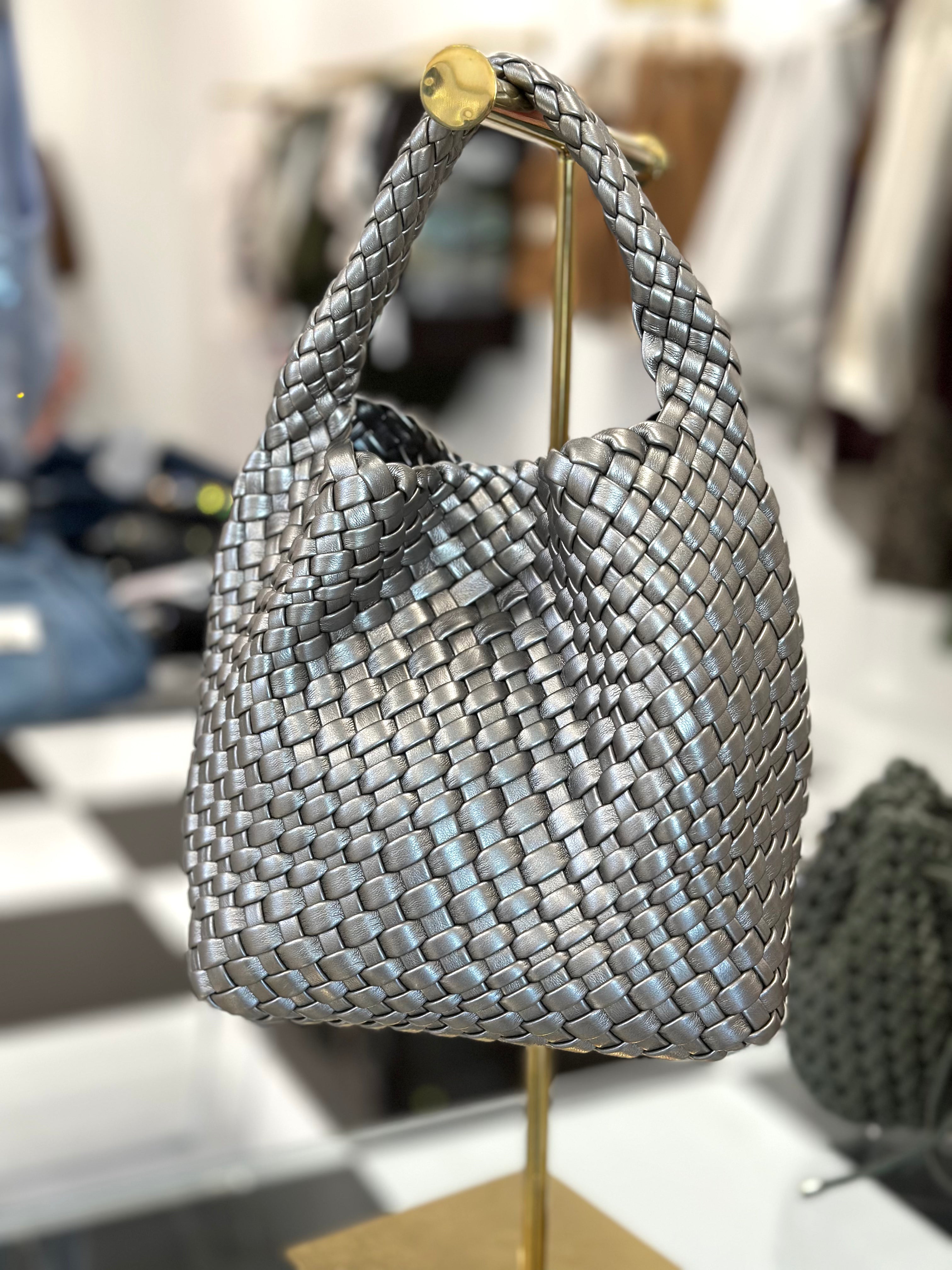 Sardine braided purse