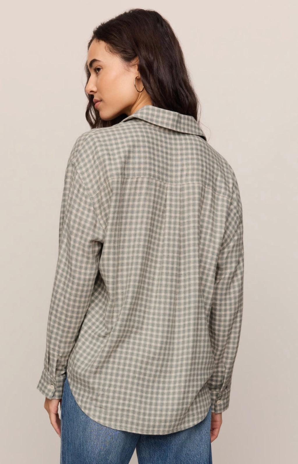 RIVER PLAID BUTTON UP