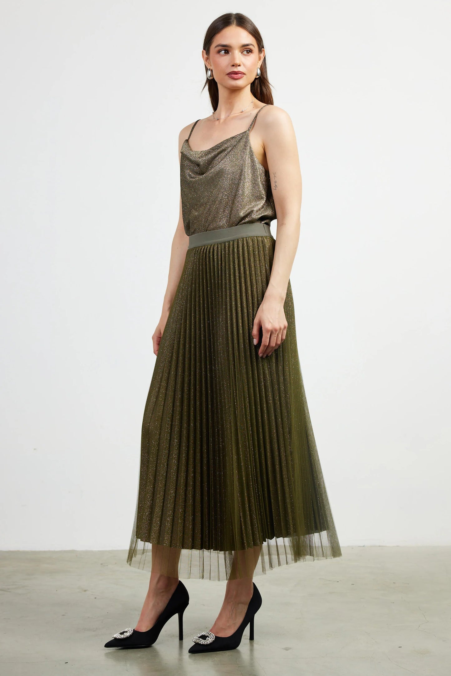 Olive lurex pleaded maxi