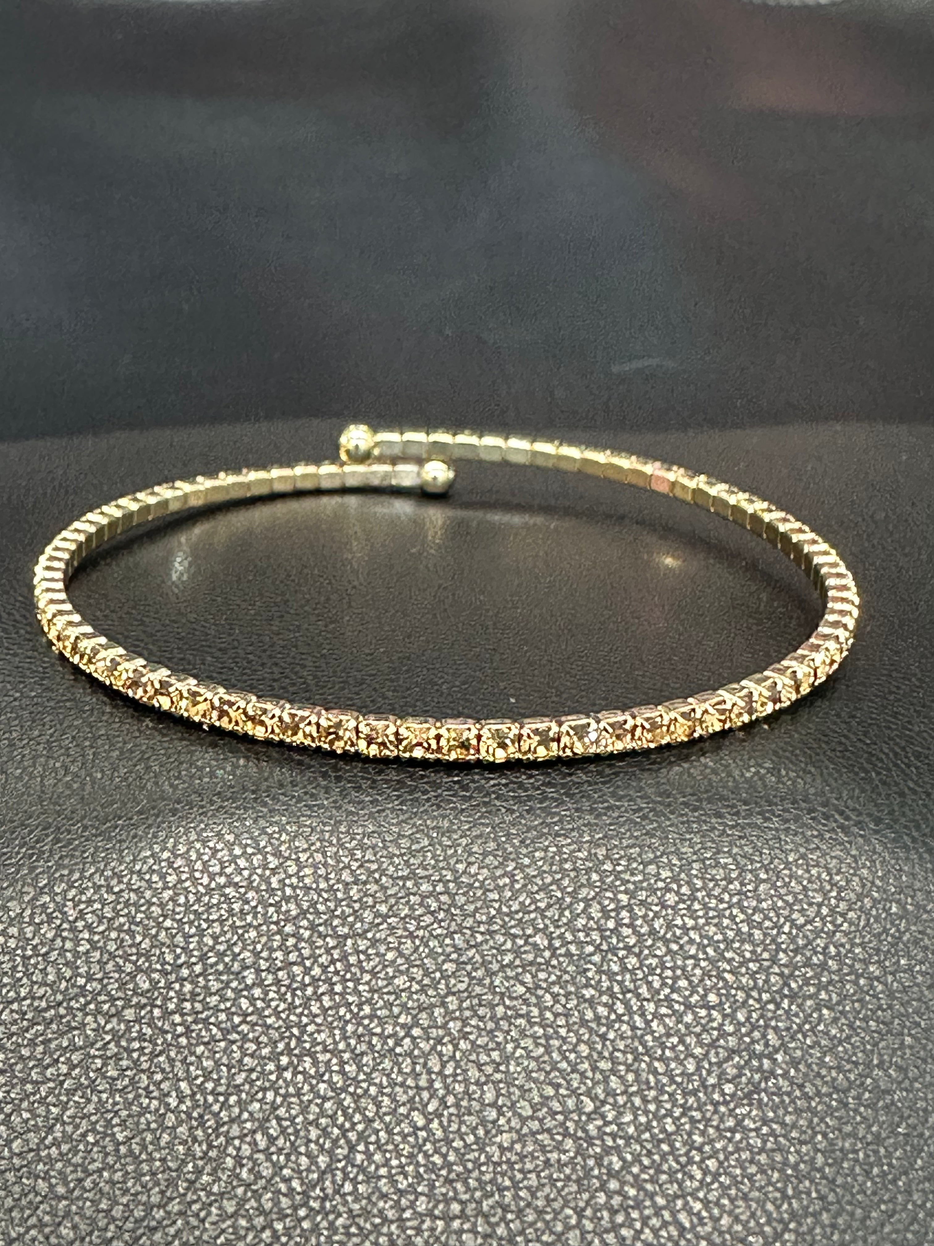 Martina bracelet M7
