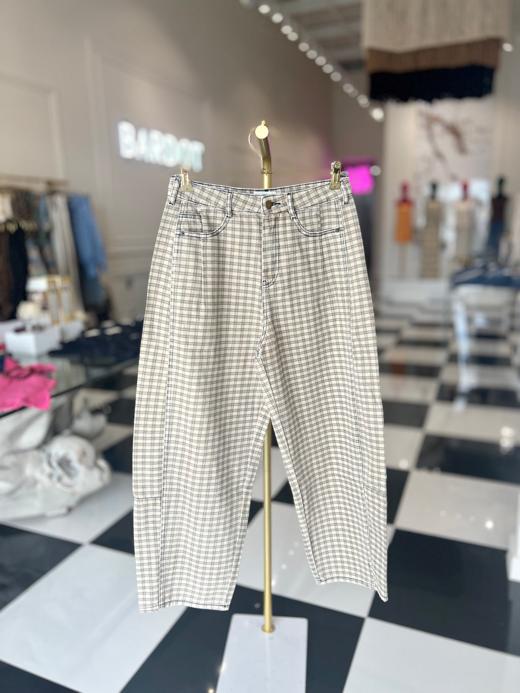 DONNA MINI CHECKER PATTERN BARREL PANTS
