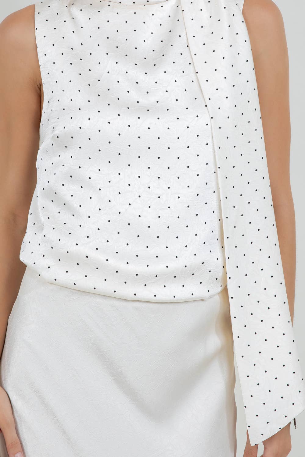 CHRISSY POLKA DOT BLOUSE
