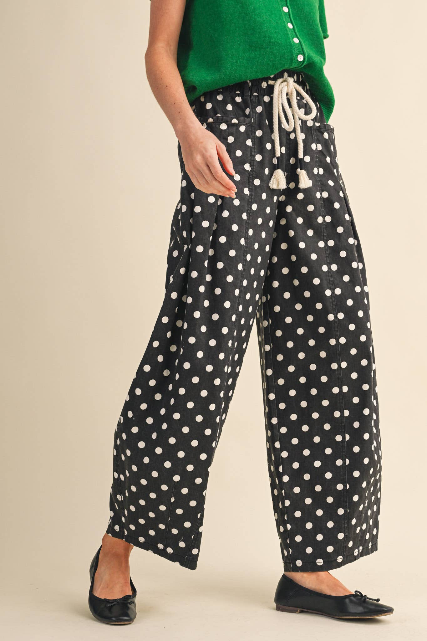 ALLEGRA POLKA DOT PLEATED BARREL PANTS