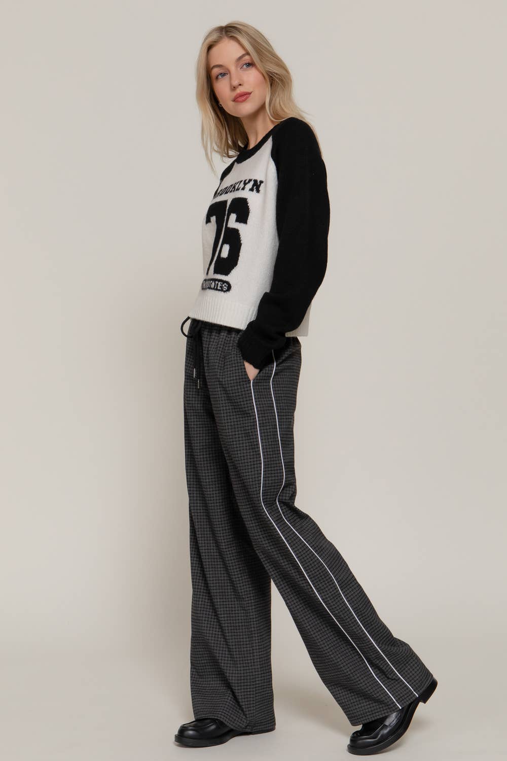 Waist Band with String Check Woven Long Pants