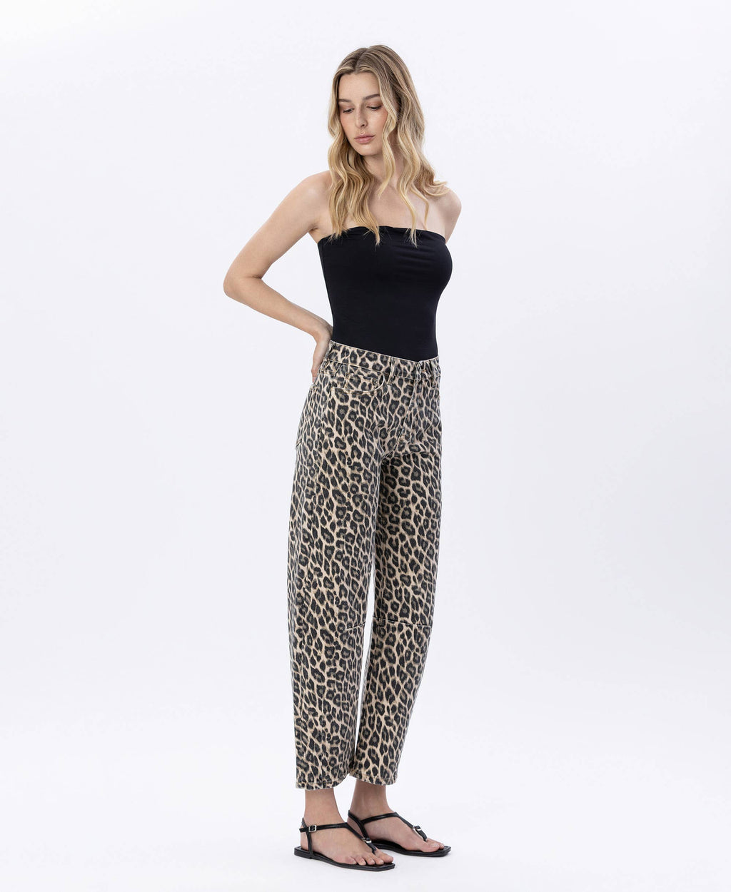 ANTONELLA HIGH RISE LEOPARD PRINT BARREL JEANS